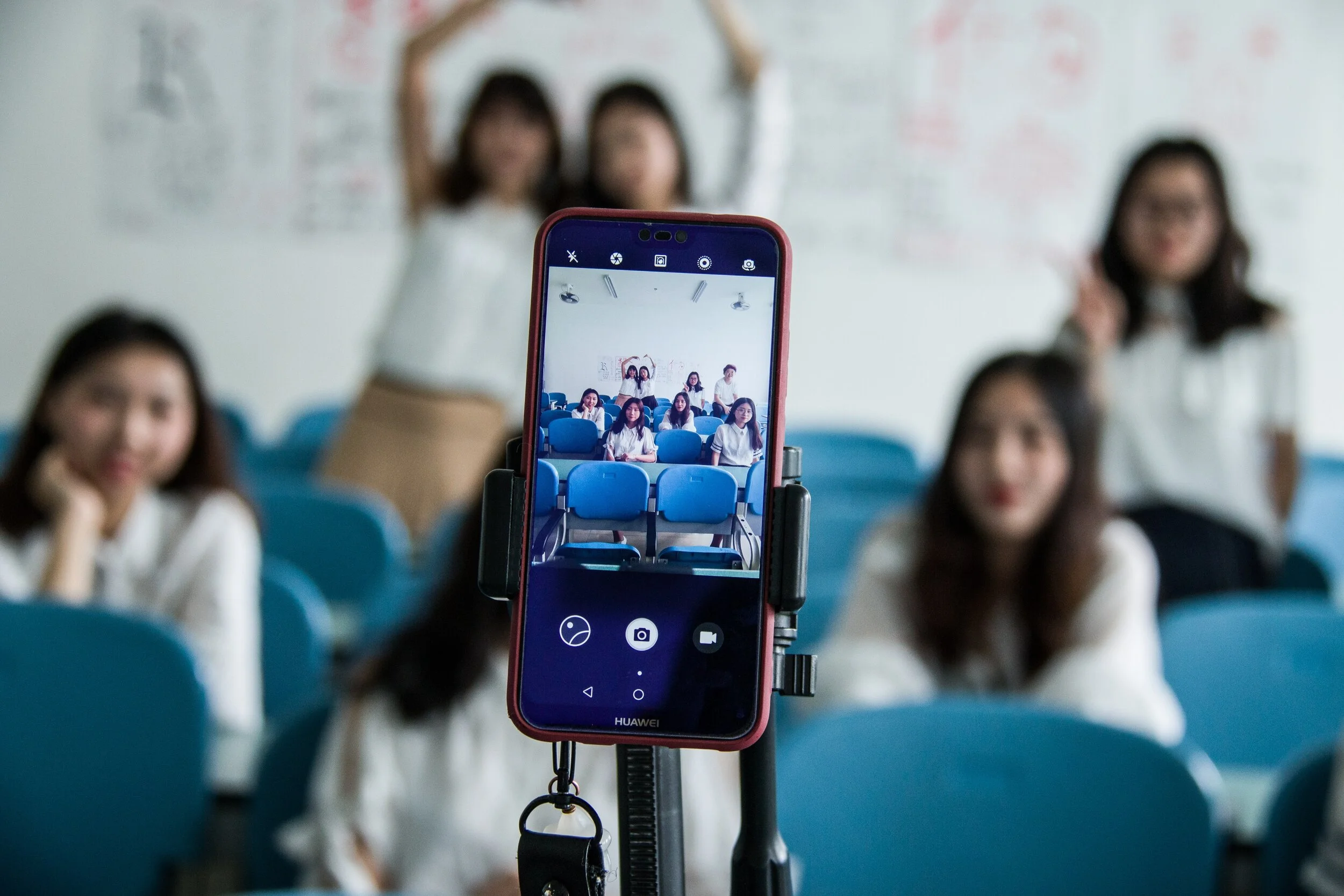 Connecting with arts audiences online: Fact Sheet