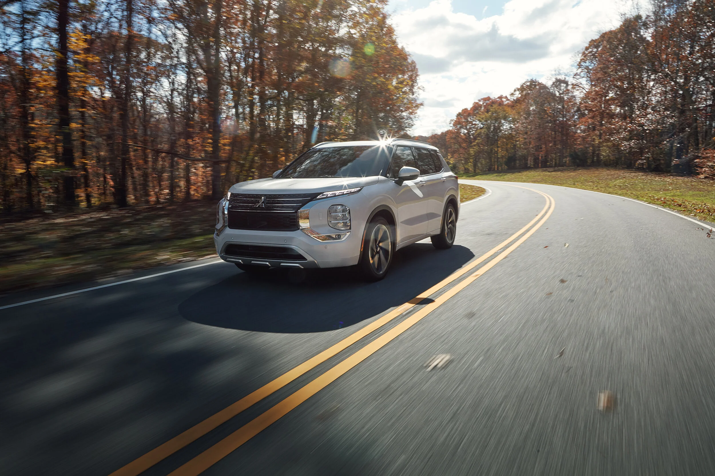 201109_Mitsubishi_3903.jpg
