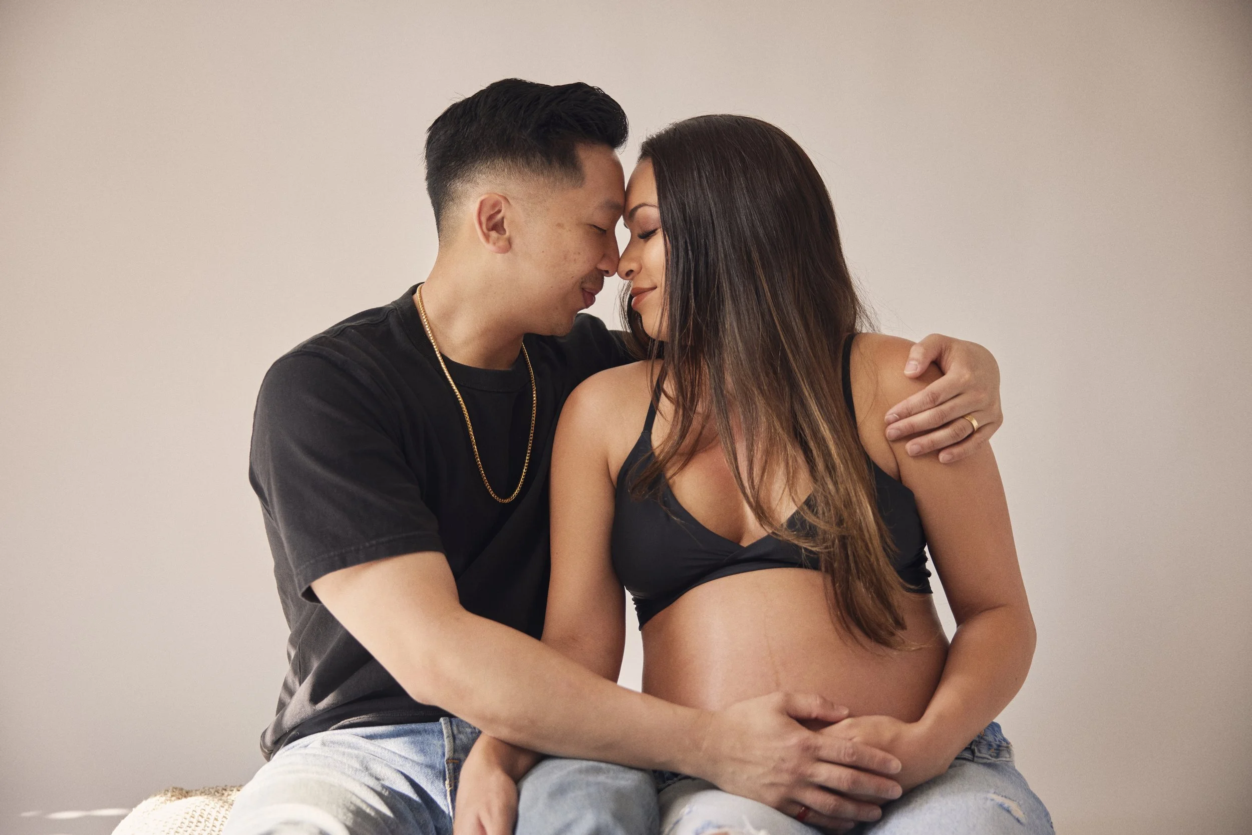240602_Nguyen_Fam_Maternity3439_small.jpg