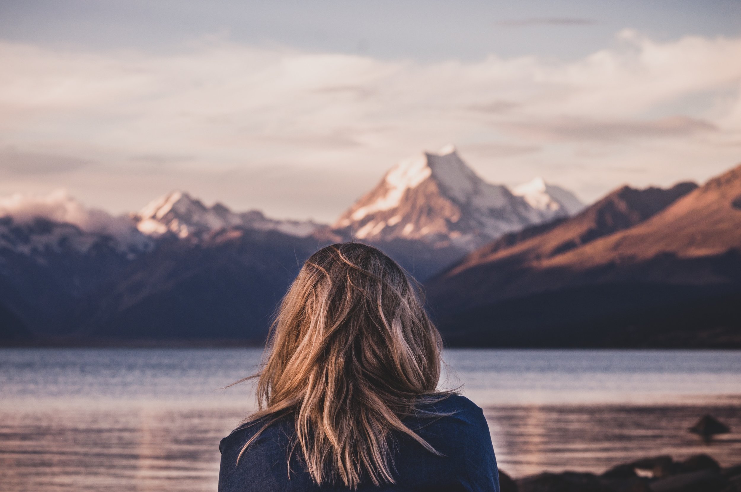 Chanelle and Aoraki Mount Cook. Photo by Sarah Drummond