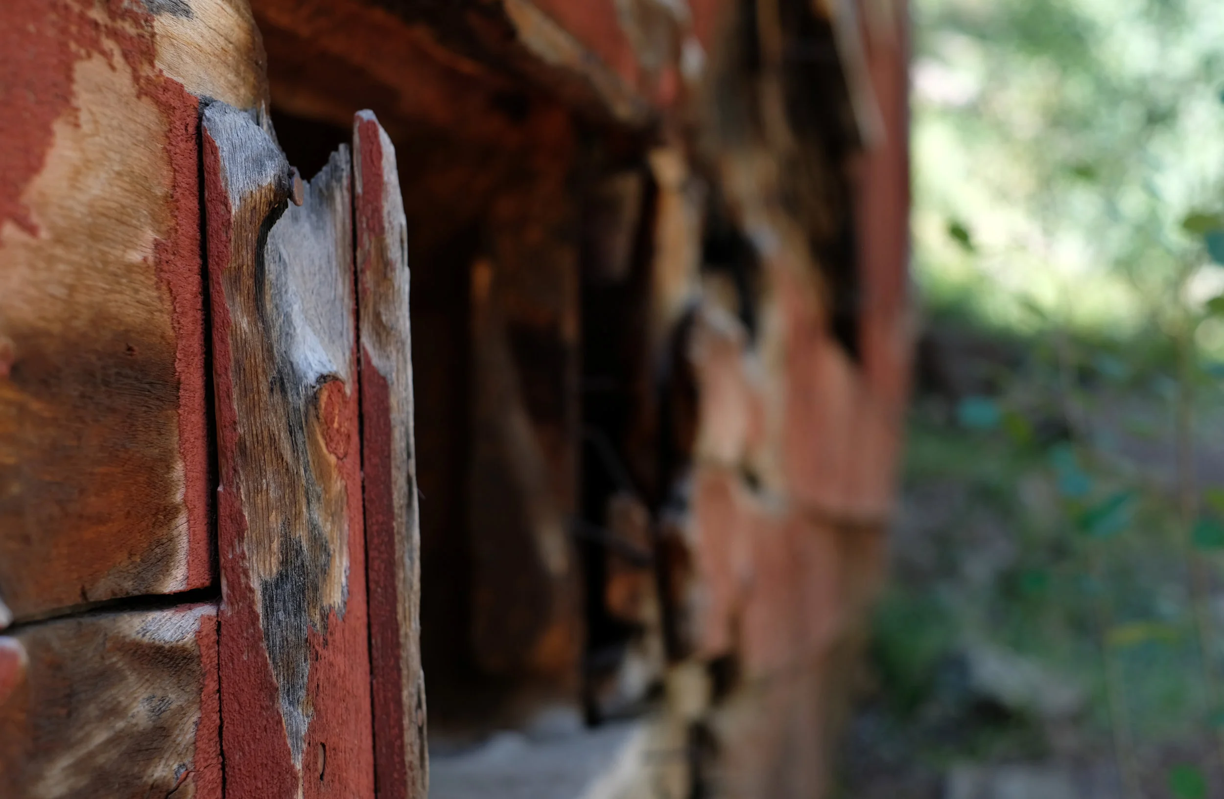 weathered building.jpg