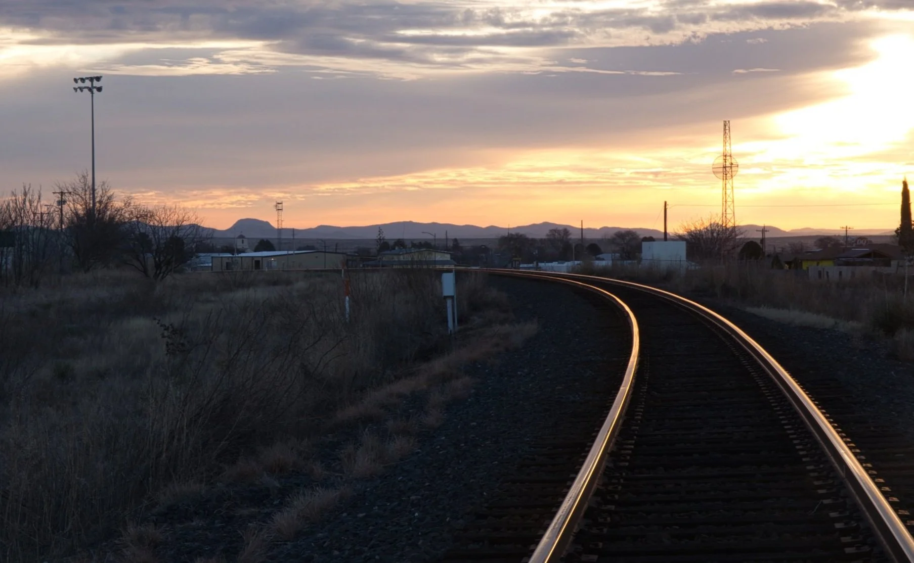 AMTracks.jpg