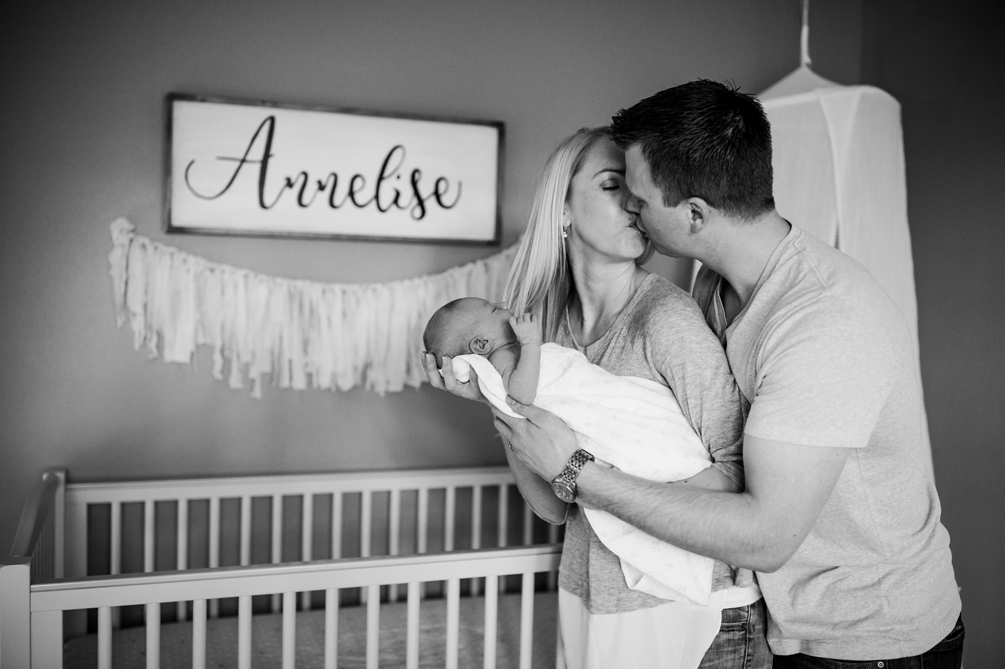Oak-Harbor-Newborn-Photographer-Kara-Chappell-Photography_0029.jpg