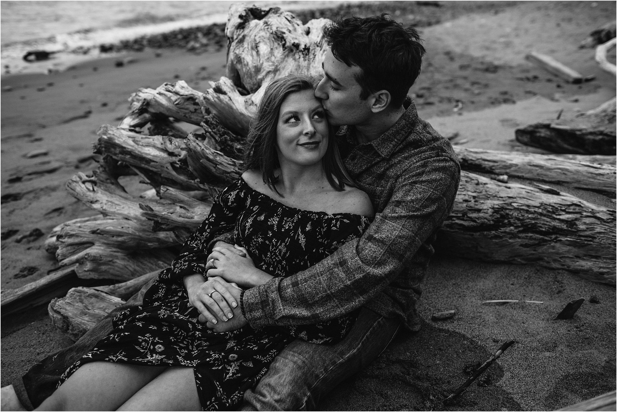 oak-harbor-couples-photographer-deception-pass-39.jpg
