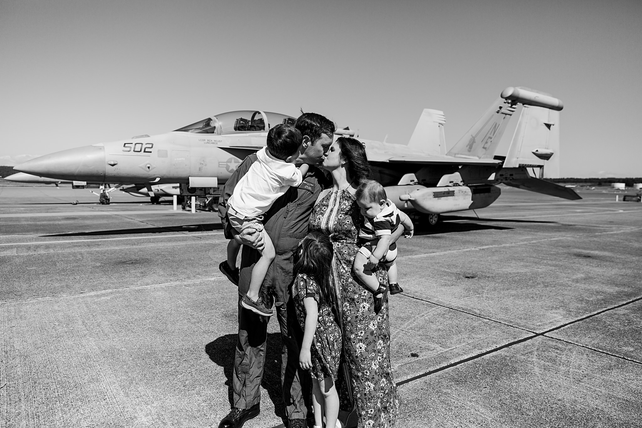 Military Homecoming Photographer | Oak Harbor, WA