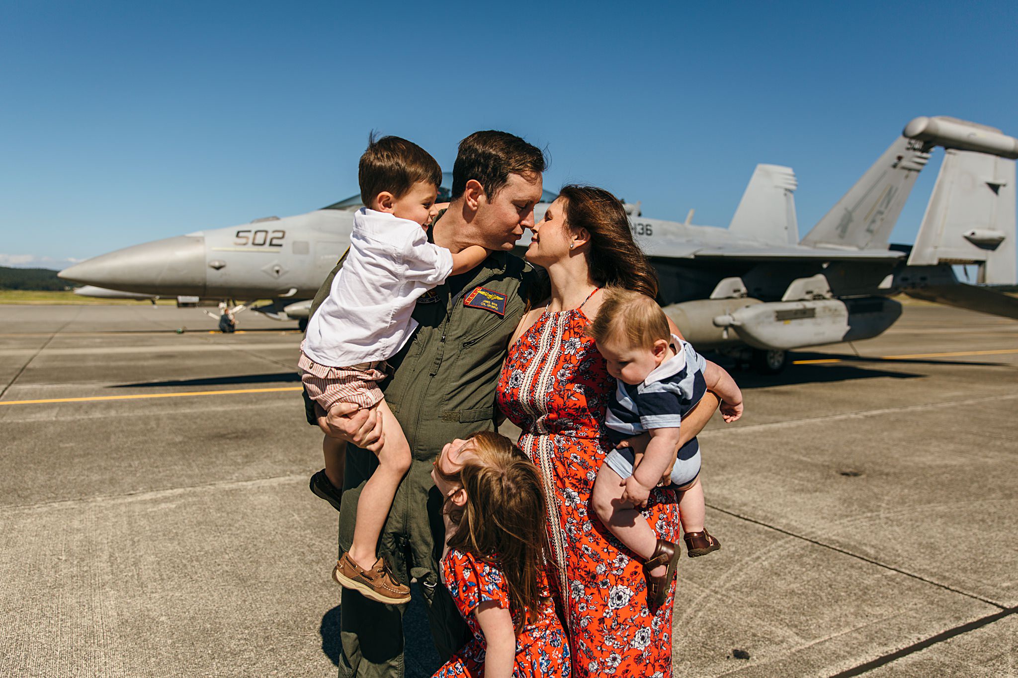 Military Homecoming Photographer | Oak Harbor, WA