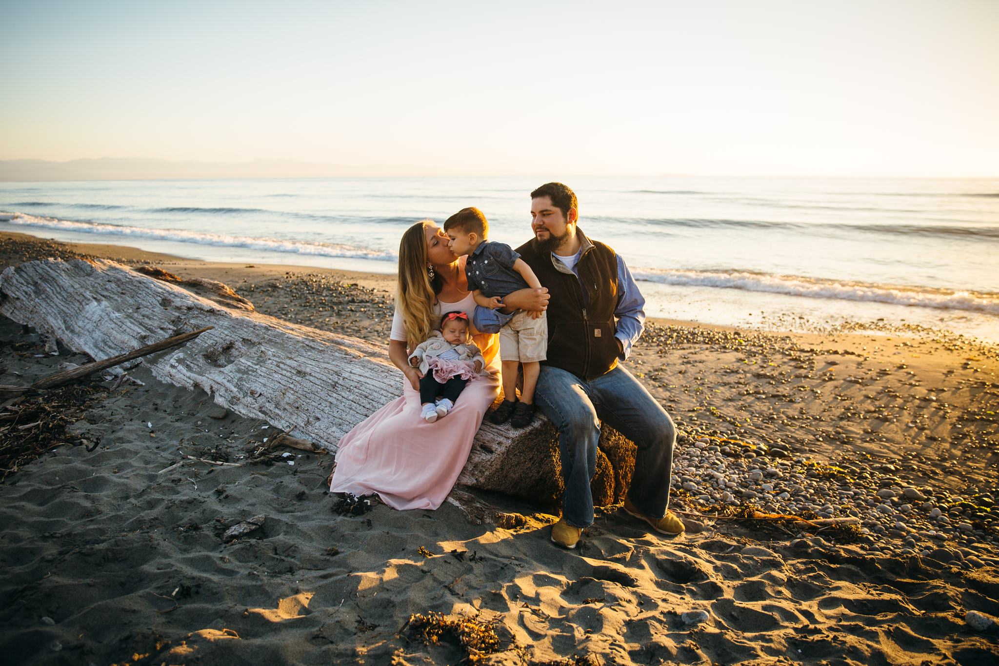 Rocky Point Beach | Whidbey Island Family Photographer