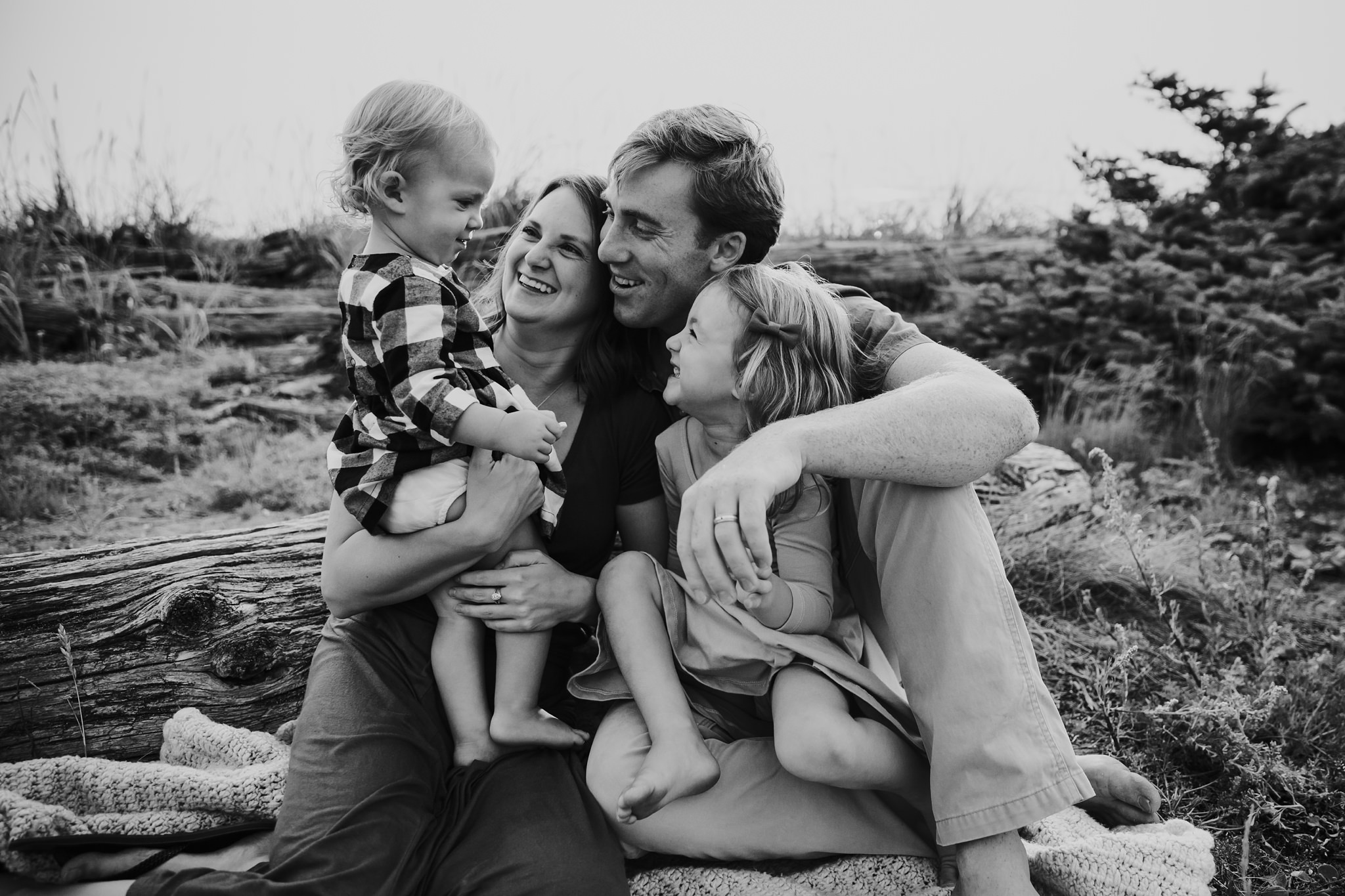Family Pictures at Deception Pass | Whidbey Island Photographer