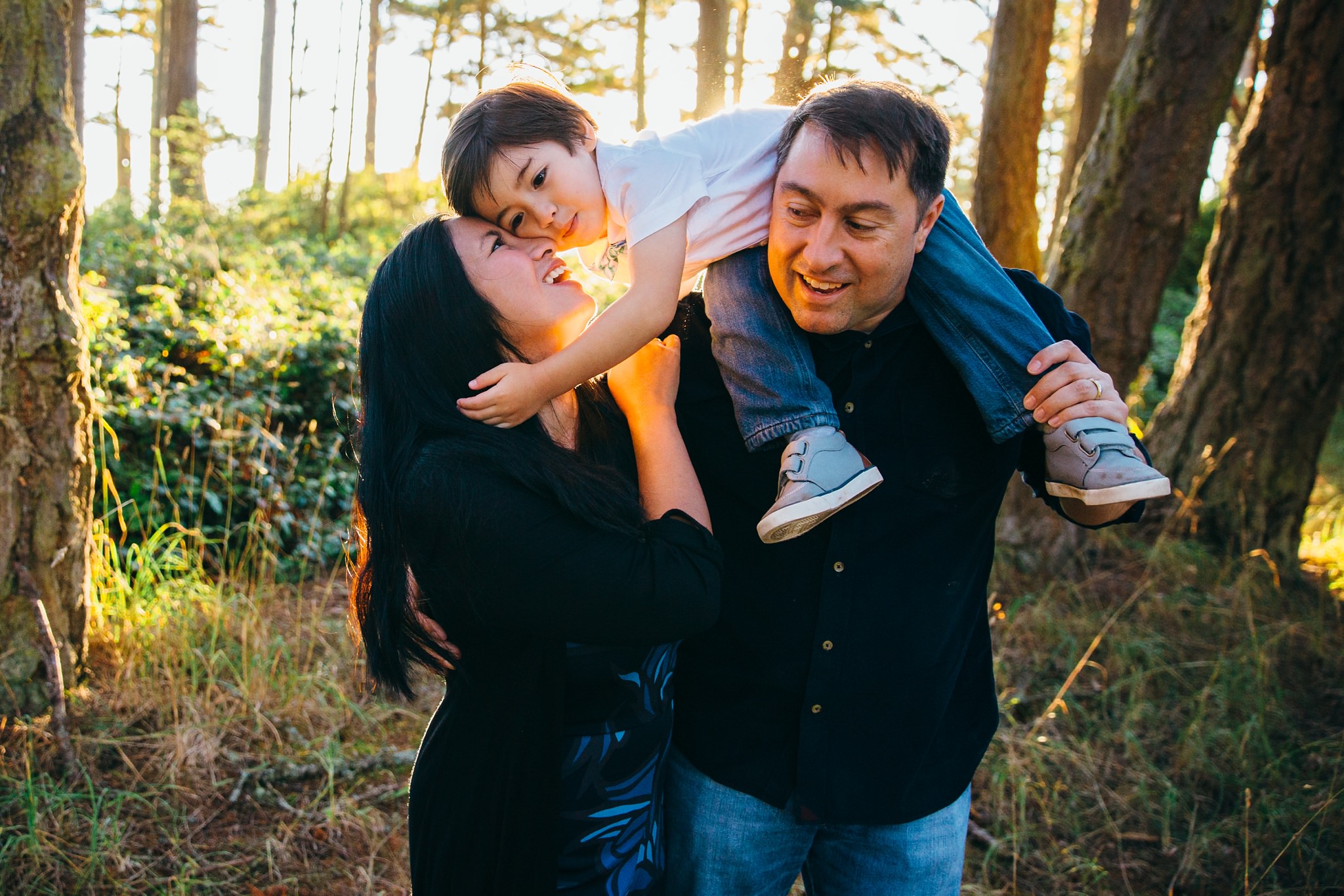 Deception Pass Sunset Family Pictures | Whidbey Island Photographer