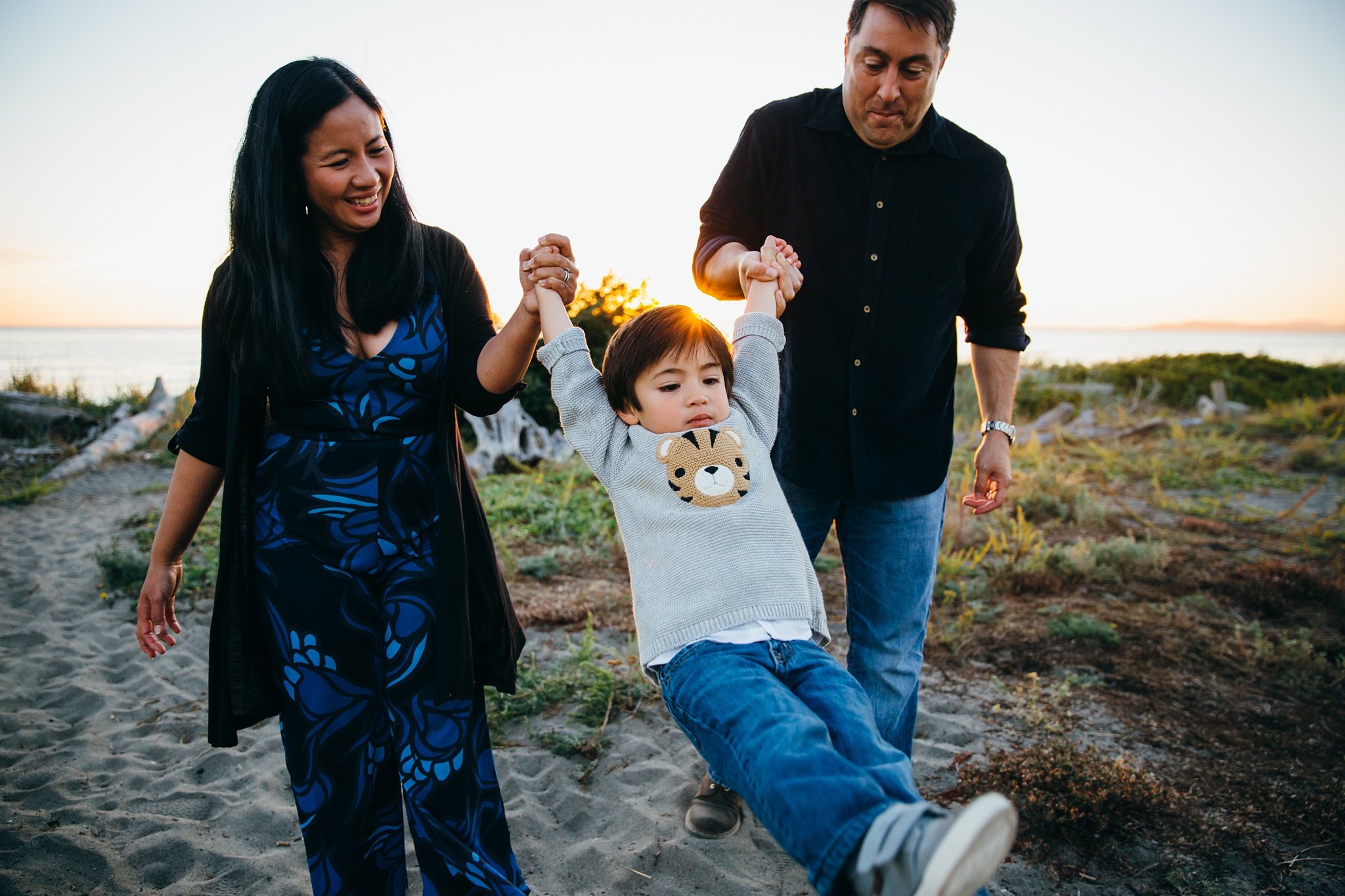 Deception Pass Sunset Family Pictures | Whidbey Island Photographer