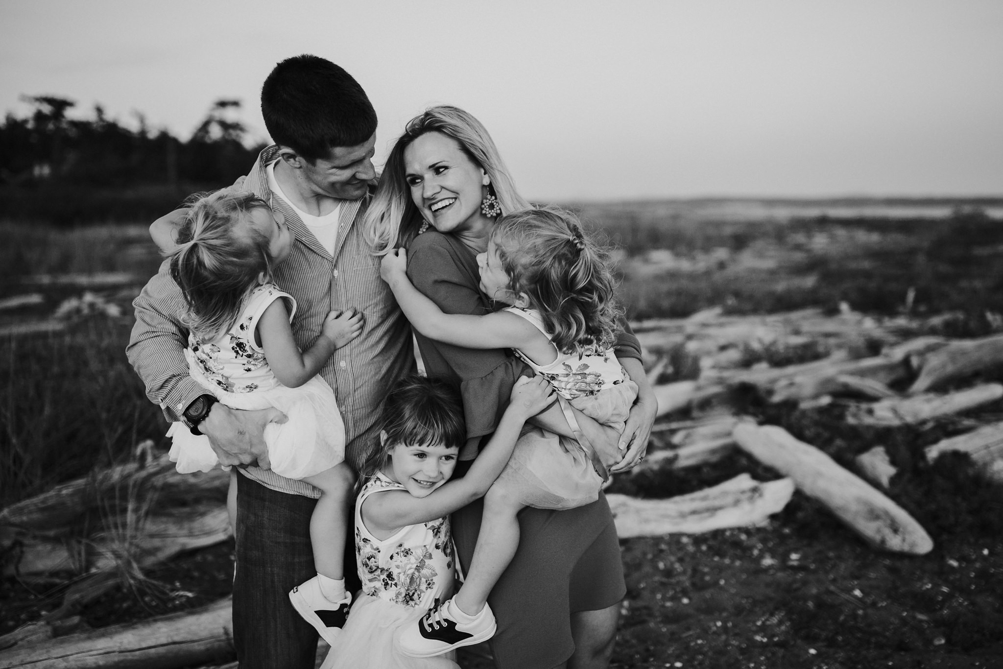 Kara Chappell Photography | Whidbey Island Family Photographer | Family Portraits at Monroe Landing
