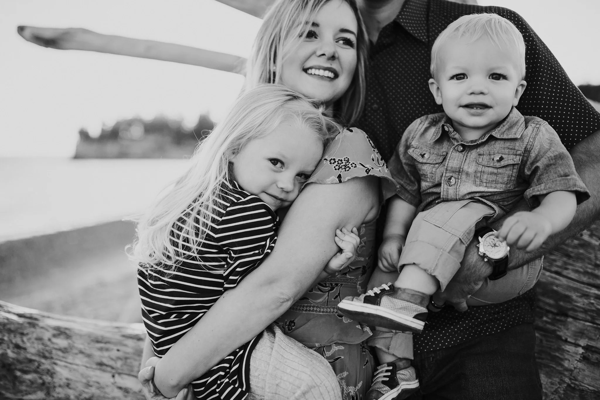 Sunset Family Portraits at Penn Cove | Whidbey Island Family Photographer