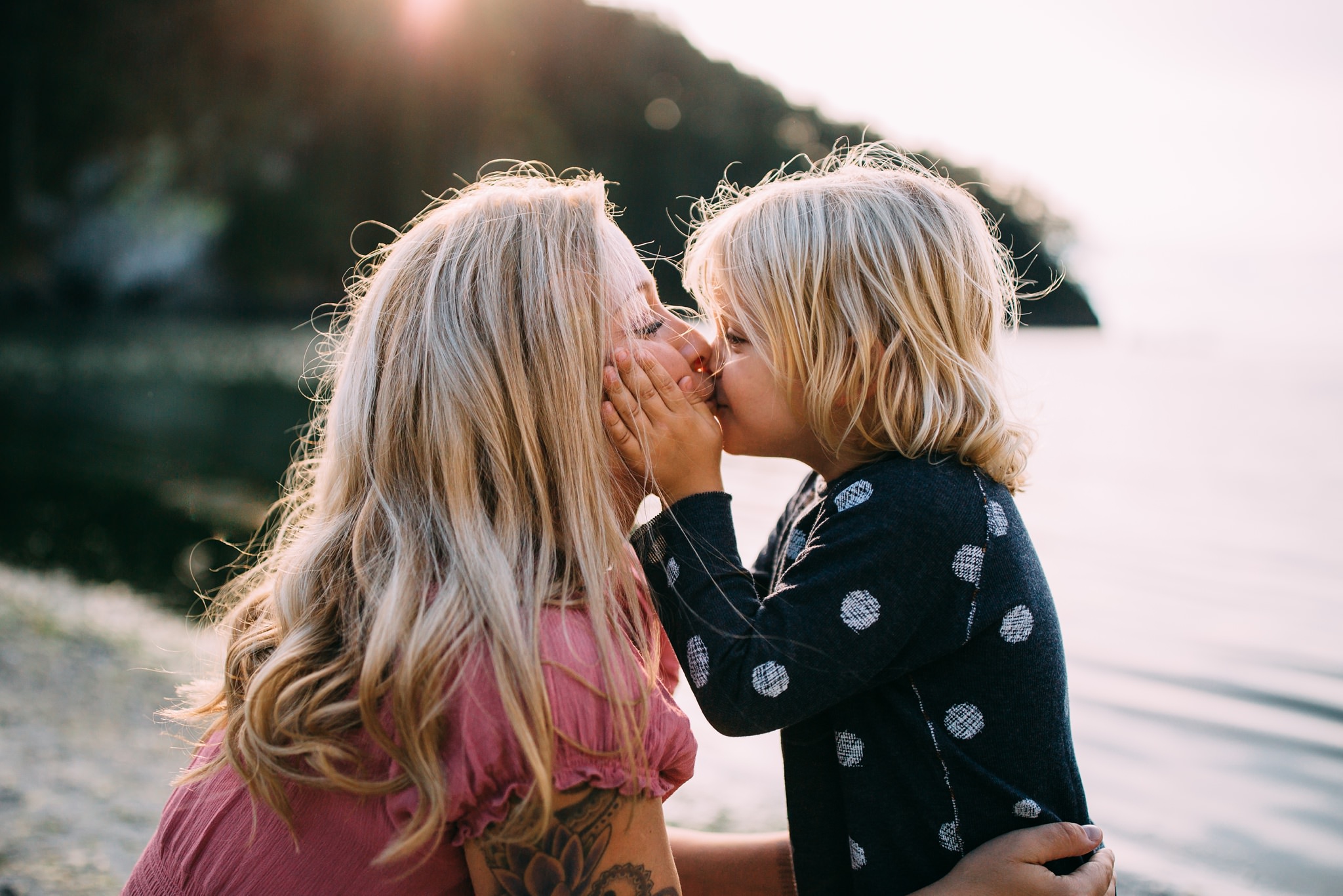 Family Pictures at Bowman Bay | Kara Chappell Photography | Oak Harbor Photographer