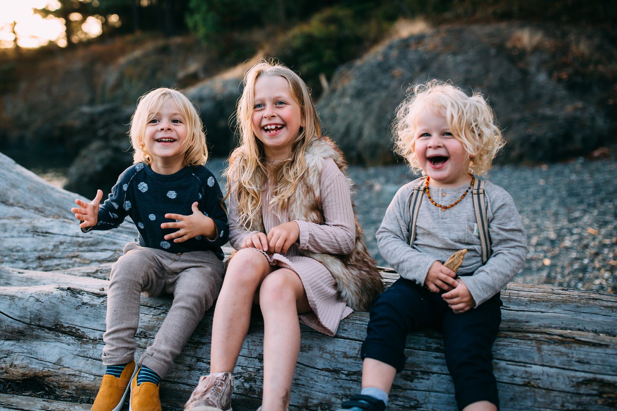 Family Pictures at Bowman Bay | Kara Chappell Photography | Oak Harbor Photographer