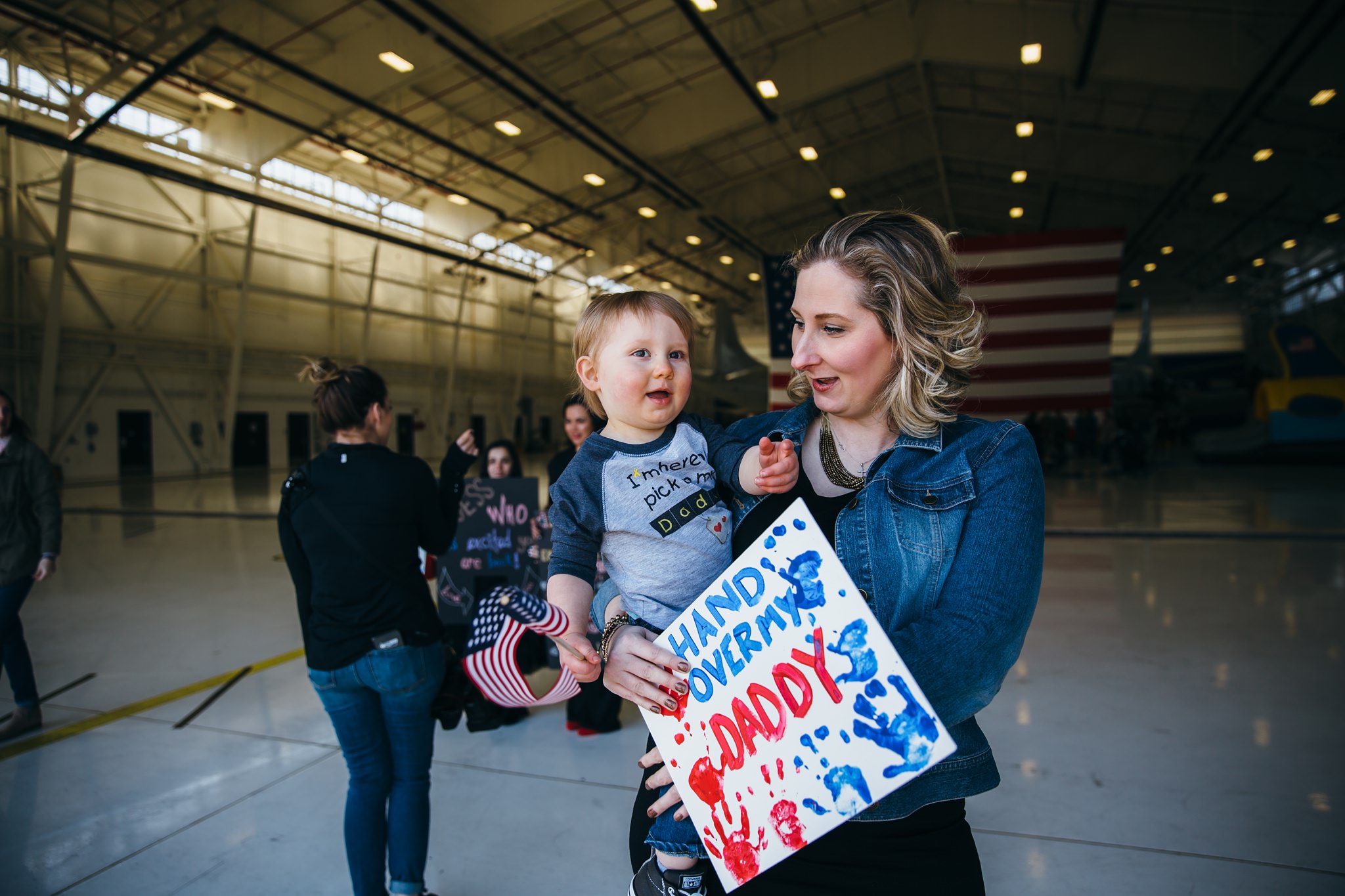 NAS Whidbey Island Homecoming | Oak Harbor, WA Family Photographer