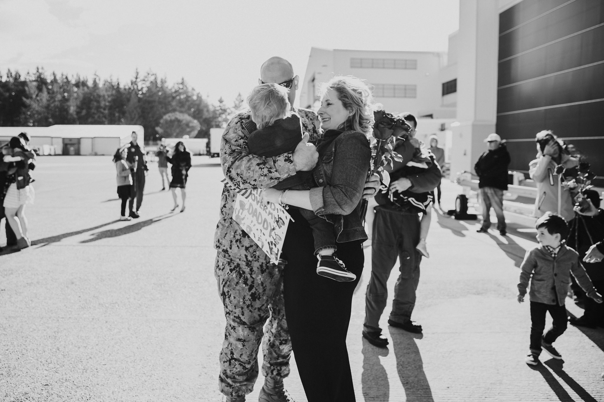 NAS Whidbey Island Homecoming | Oak Harbor, WA Family Photographer