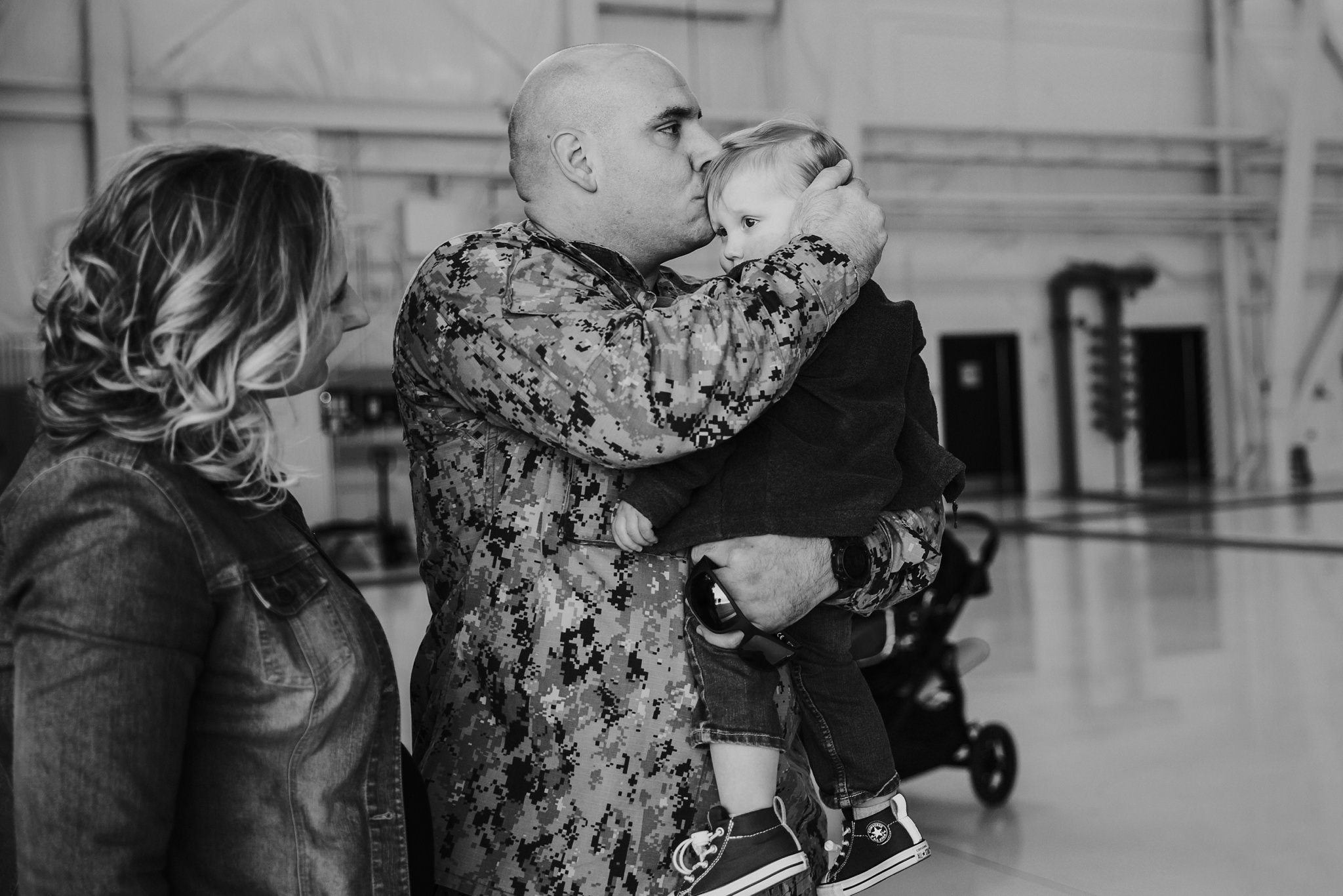 NAS Whidbey Island Homecoming | Oak Harbor, WA Family Photographer
