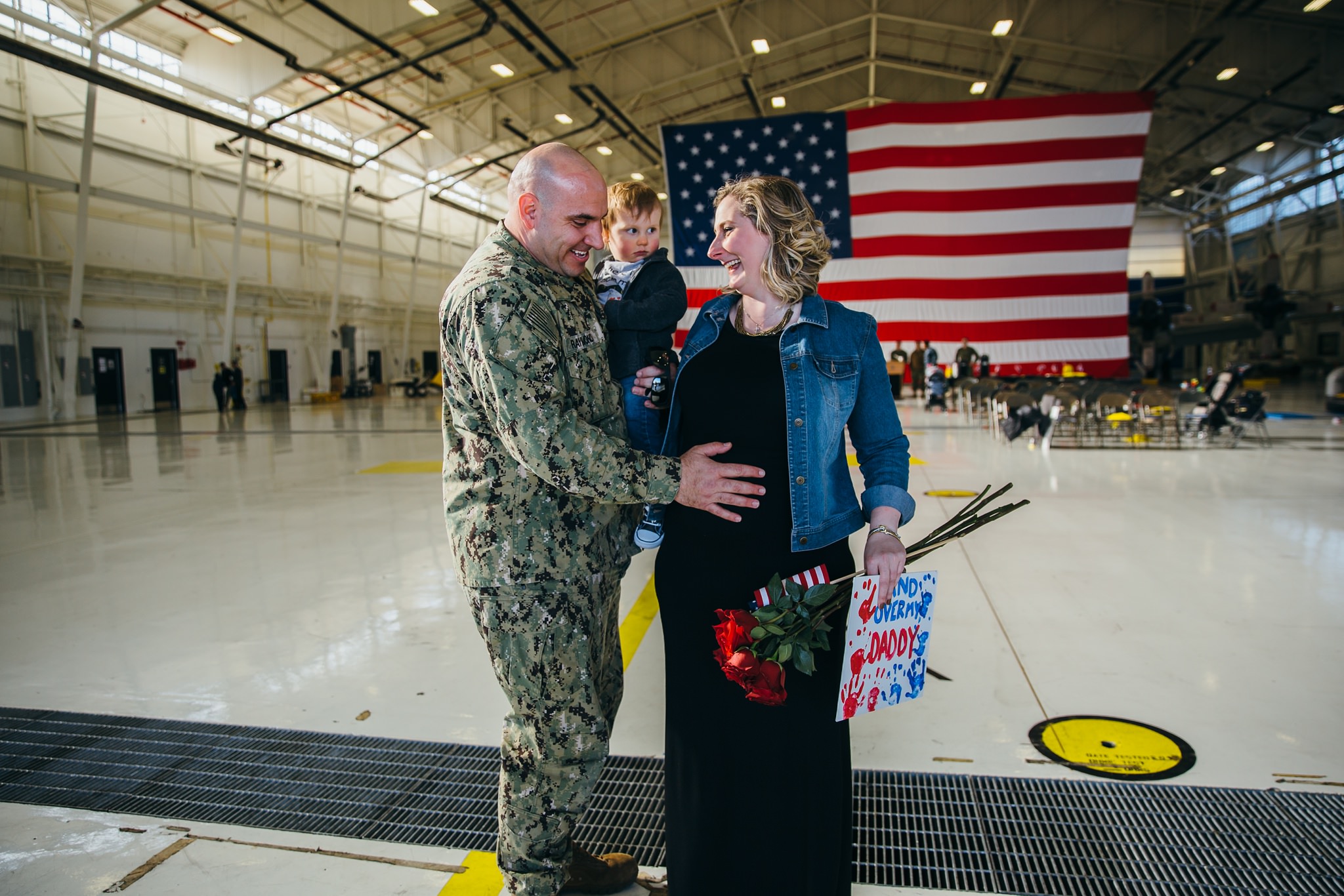 NAS Whidbey Island Homecoming | Oak Harbor, WA Family Photographer