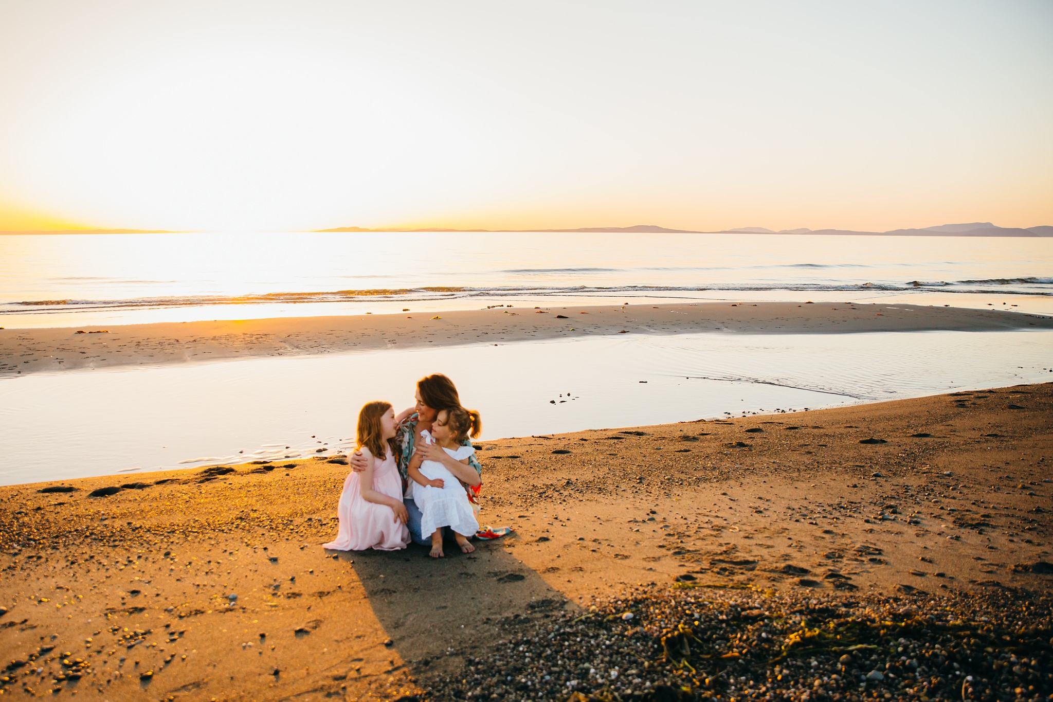 whidbey island beach sunset family photographer_0051.jpg
