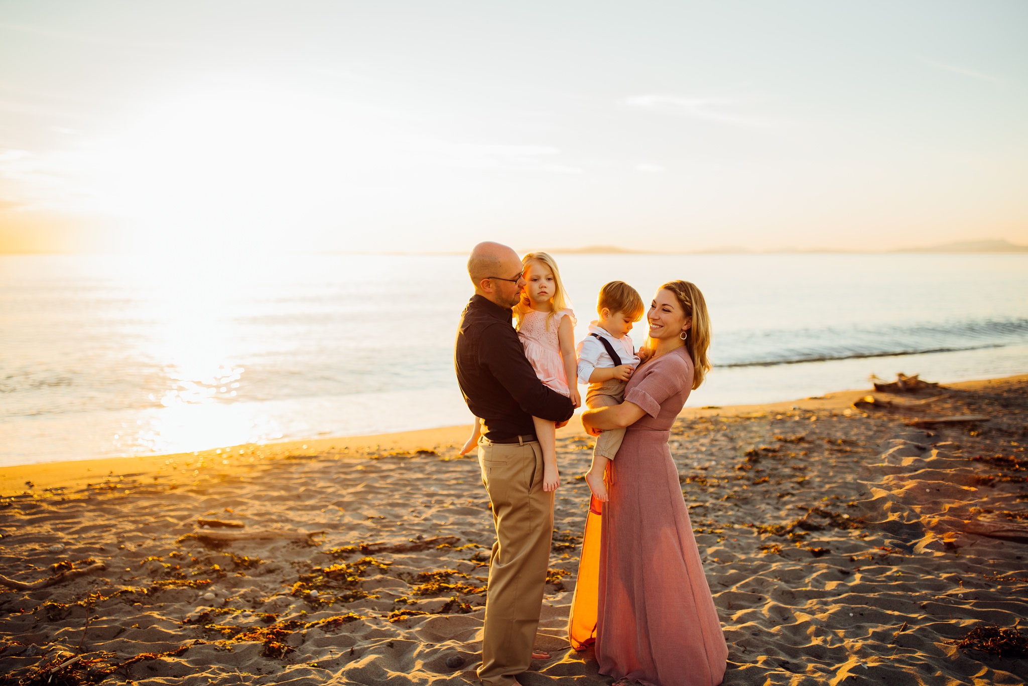 olson family rocky point beach whidbey island_0052.jpg