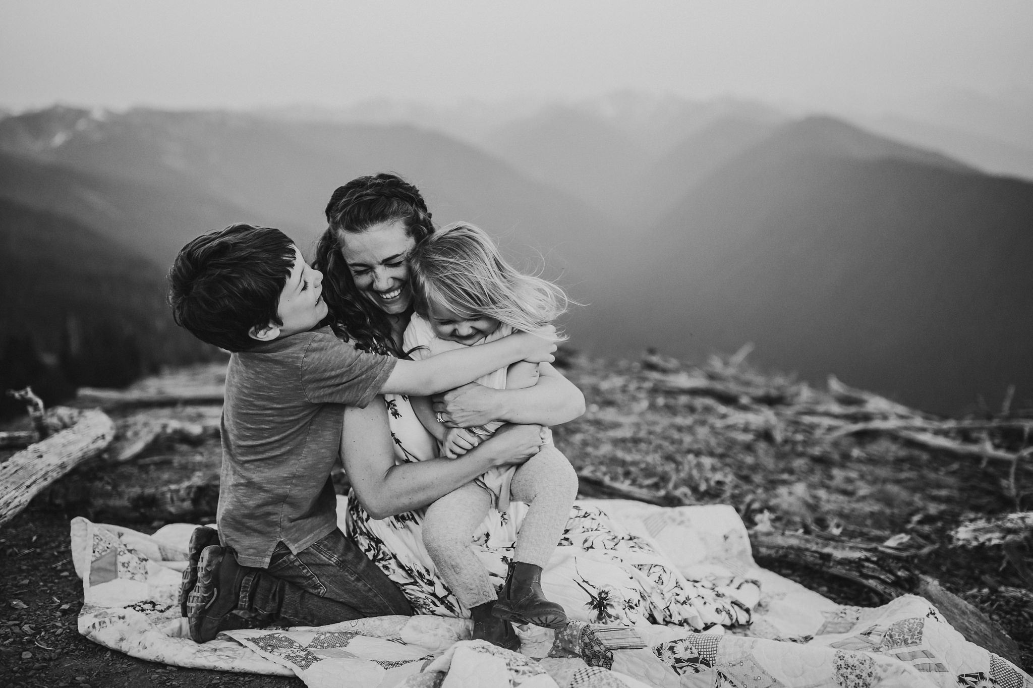 hurricane ridge sunset family session