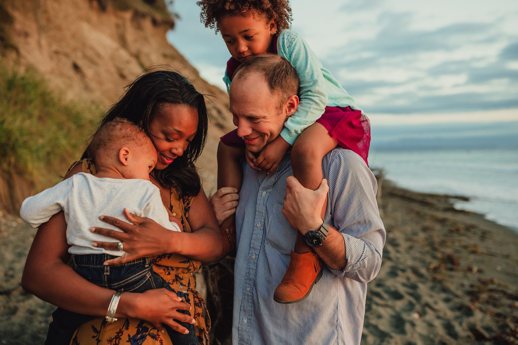 Fort Ebey family photography session on Whidbey Island