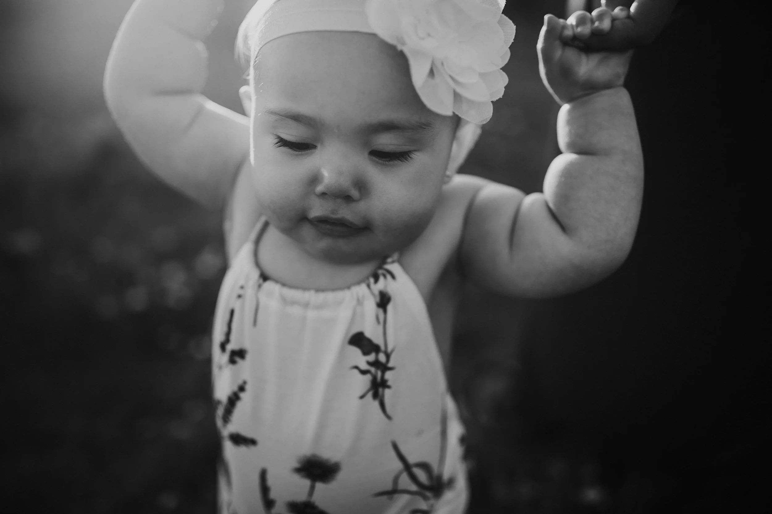 motherhood mini session | Kara Chappell Photography