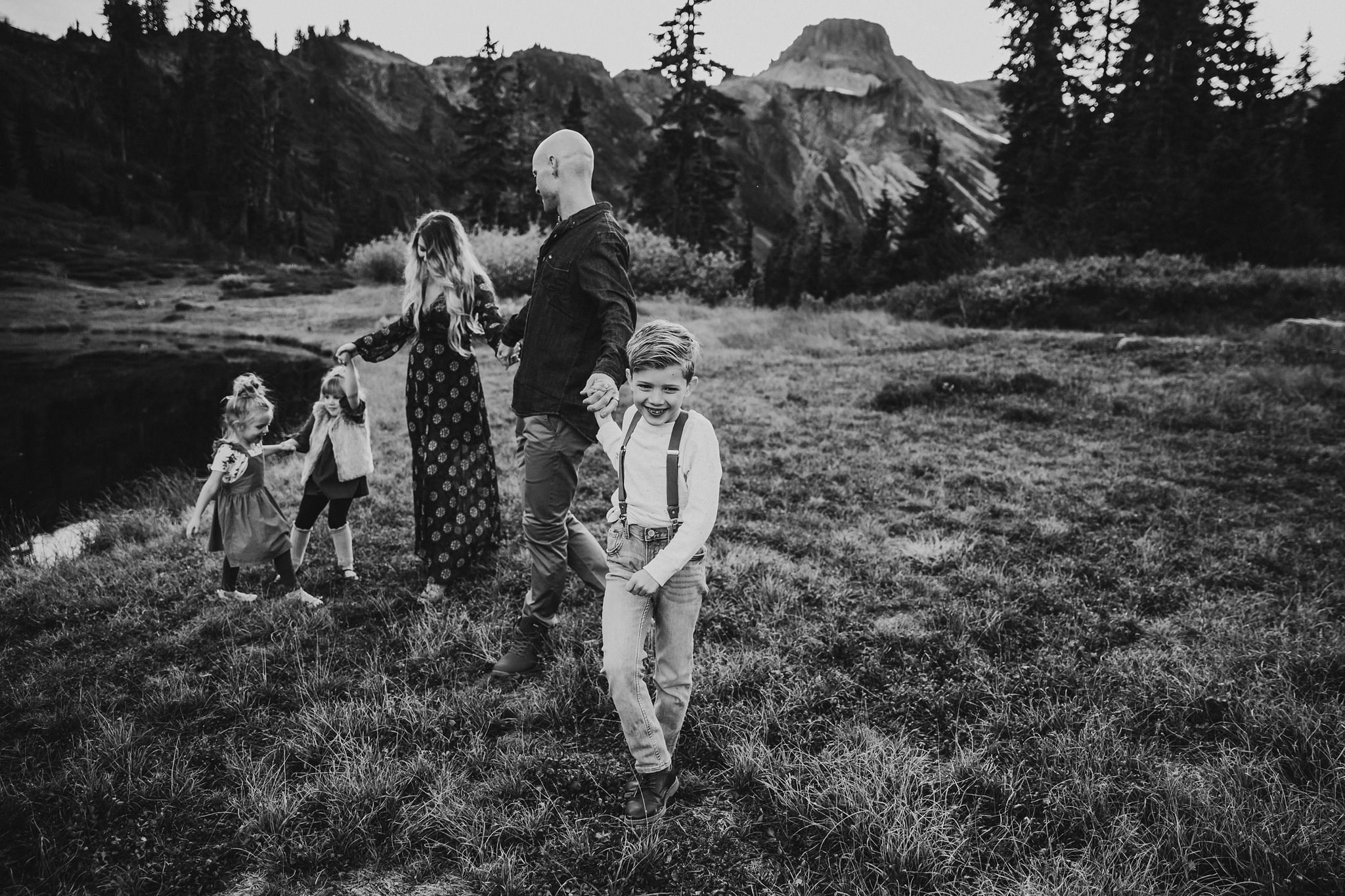 lifestyle photographer at mount baker