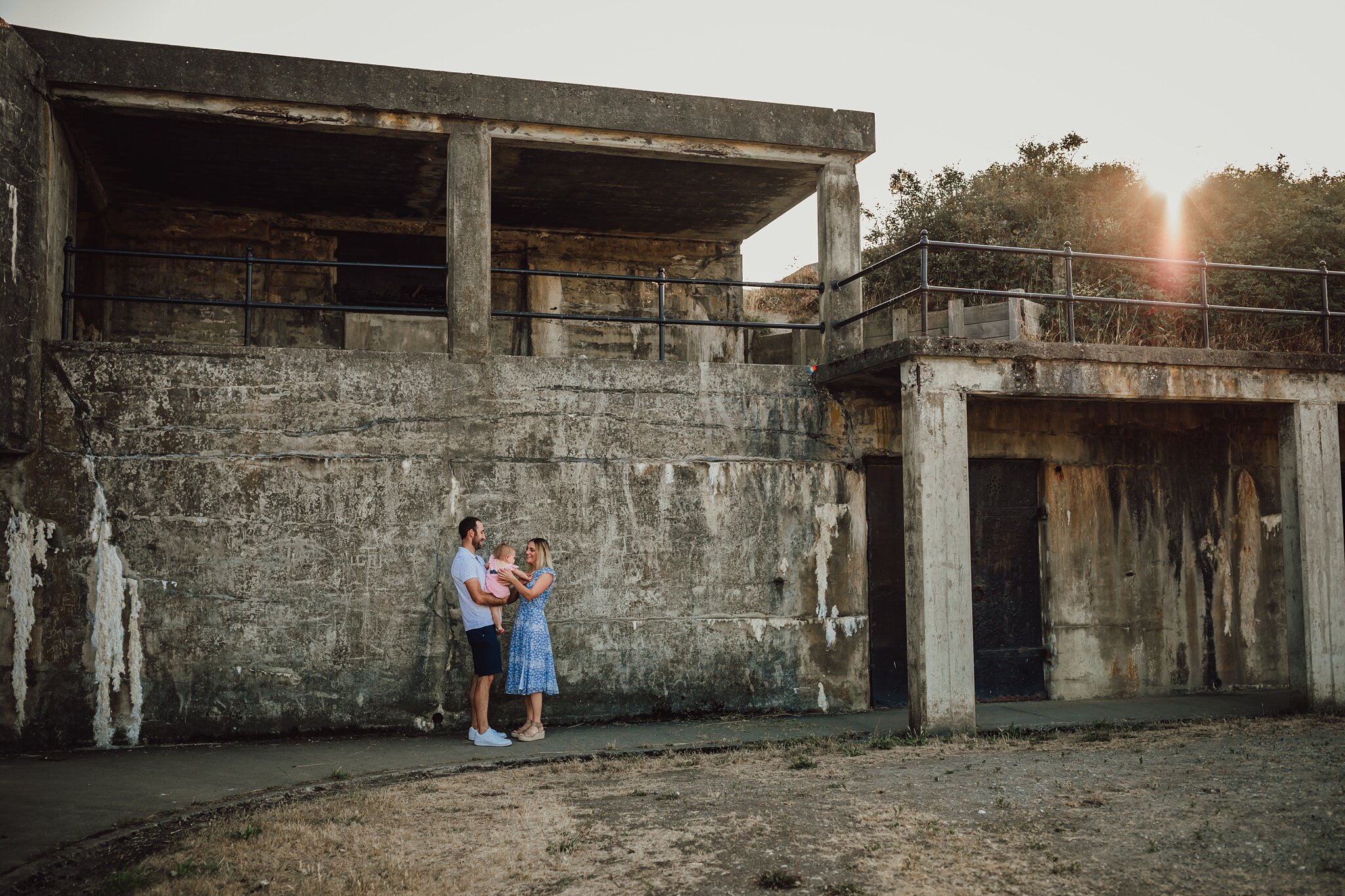 Beautiful extended family photos taken by Kara Chappell Photography at Fort Casey State Park on Whidbey Island.