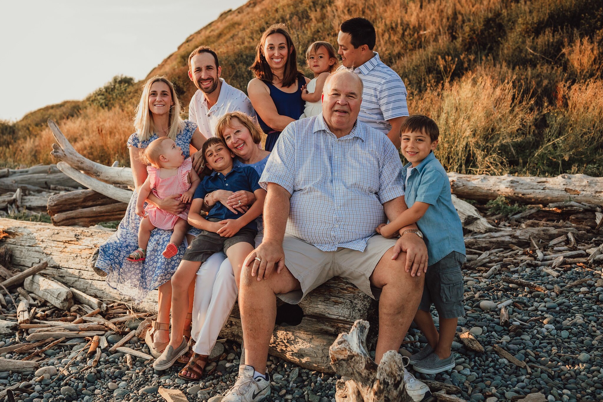 Beautiful extended family photos taken by Kara Chappell Photography at Fort Casey State Park on Whidbey Island.