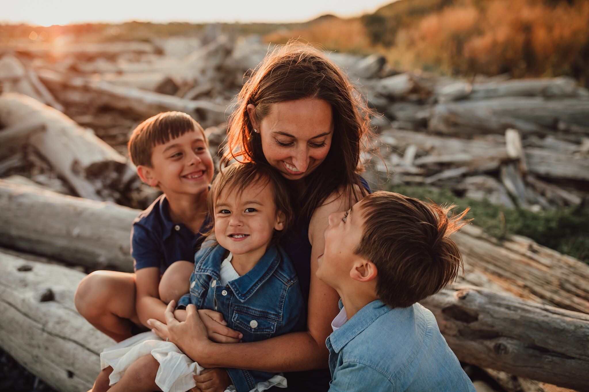 Beautiful extended family photos taken by Kara Chappell Photography at Fort Casey State Park on Whidbey Island.