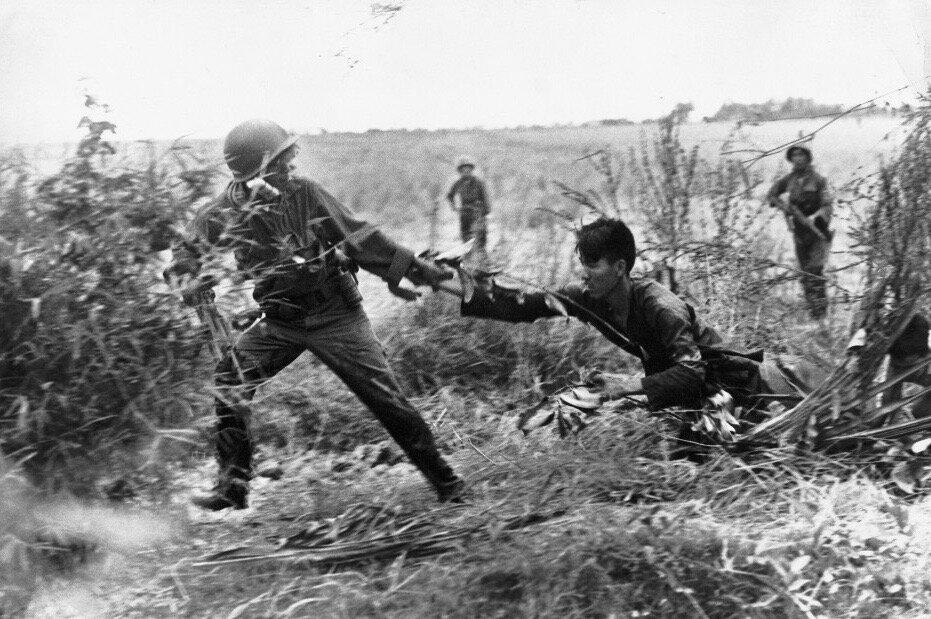 Don McCullin, Shell-shocked US Marine, The Battle of Hue (1968)