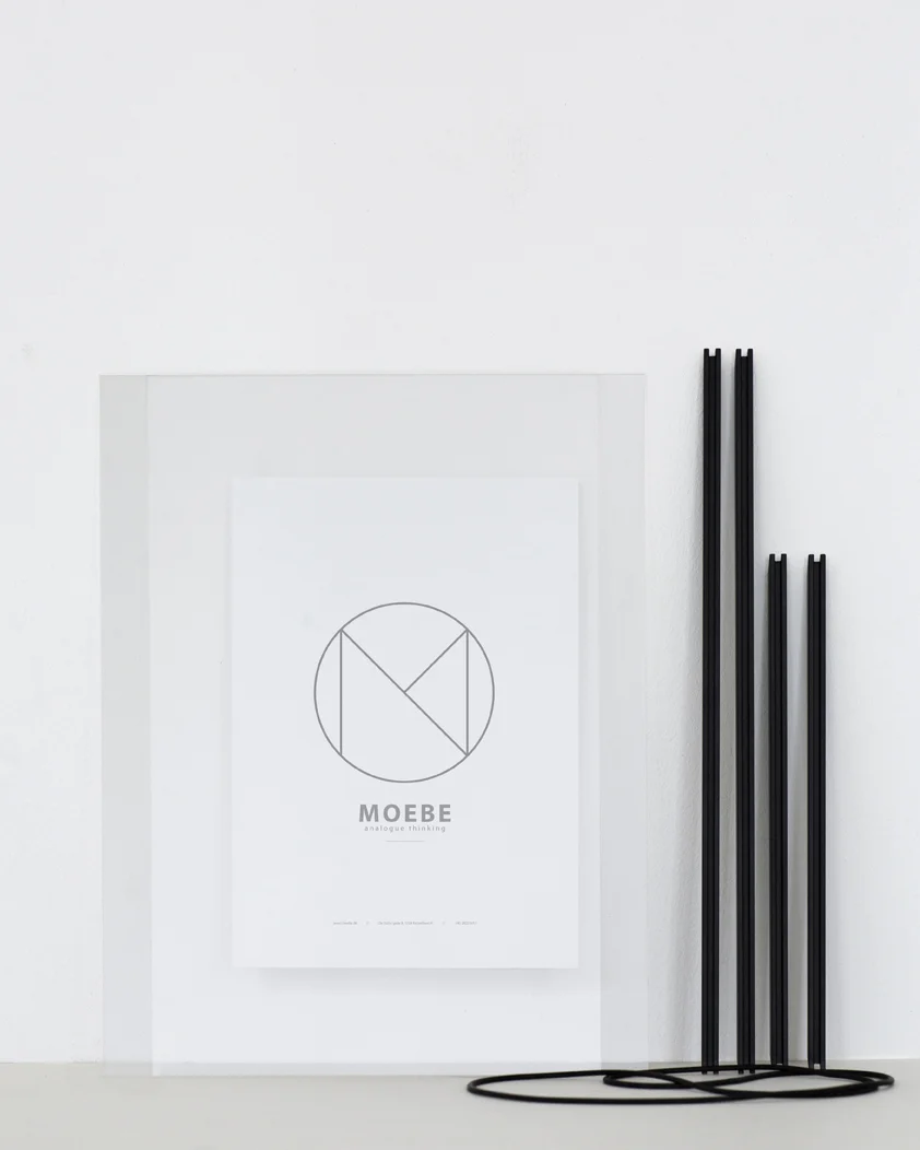 MOEBE_FRAME_BLACK_PP_A3_02.jpg