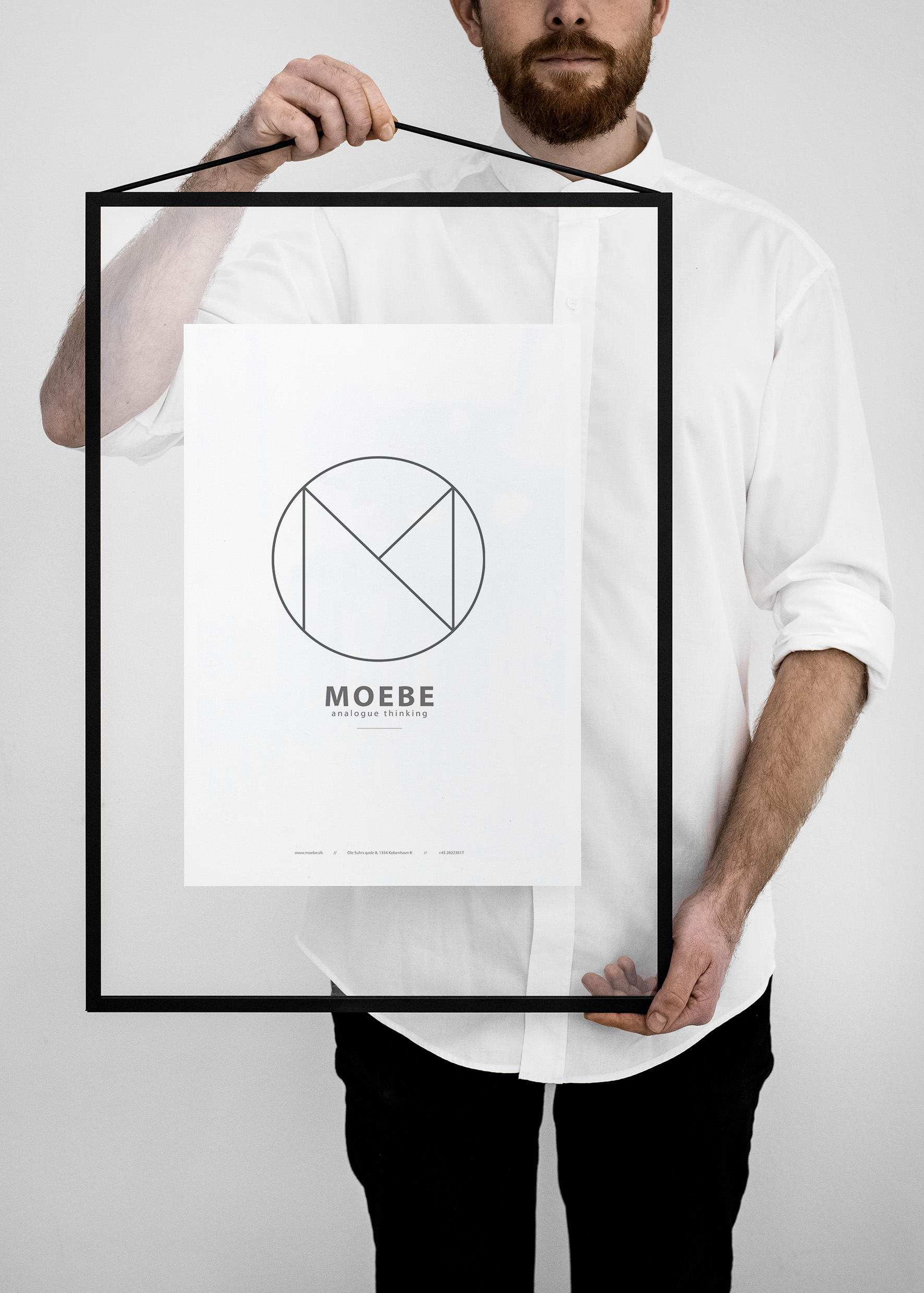 MOEBE_FRAME_BLACK_PP_A2.jpg