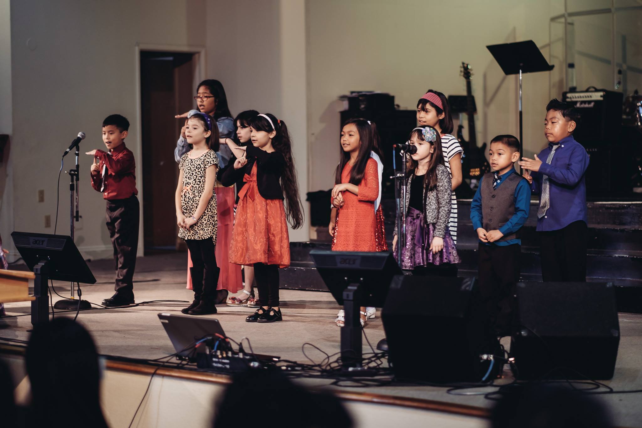 Children's Choir 1.jpg