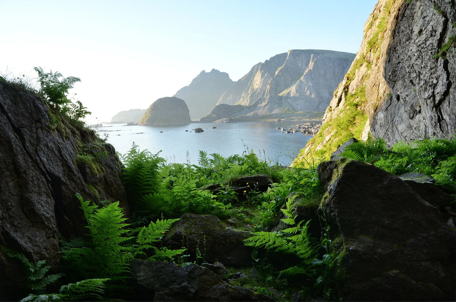 Lofoten-islands-guide-07-(1)---Copy.jpg