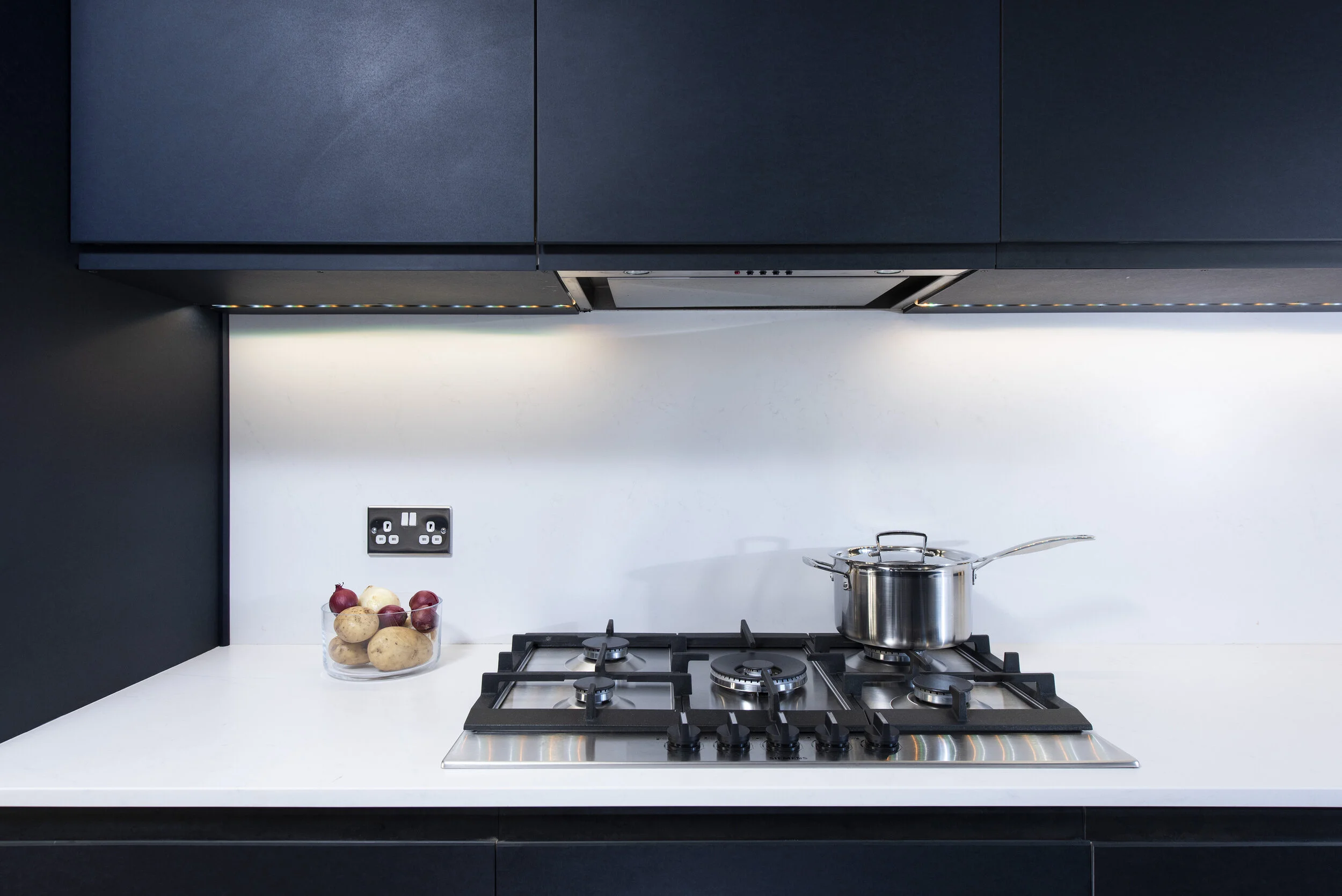 Bow_Common_Kitchen_Shape_Studio_Robbie_Thompson_2.jpg