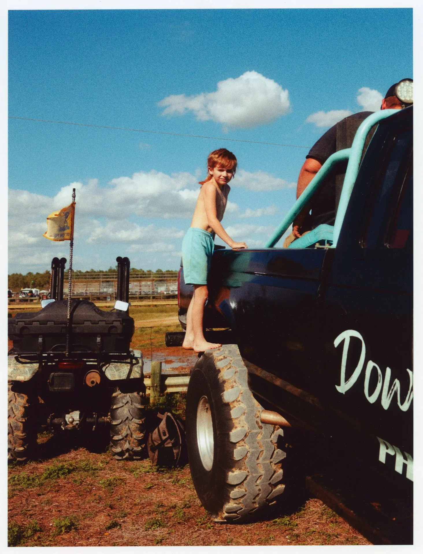 WEEKENDER_MUDDIN_0782_SCAN.jpeg