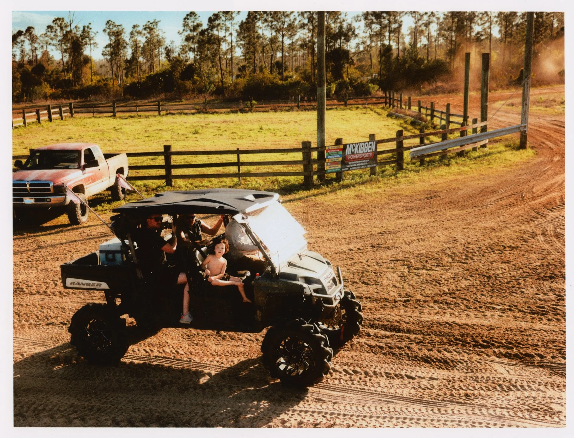 WEEKENDER_MUDDIN_1001_SCAN.jpeg