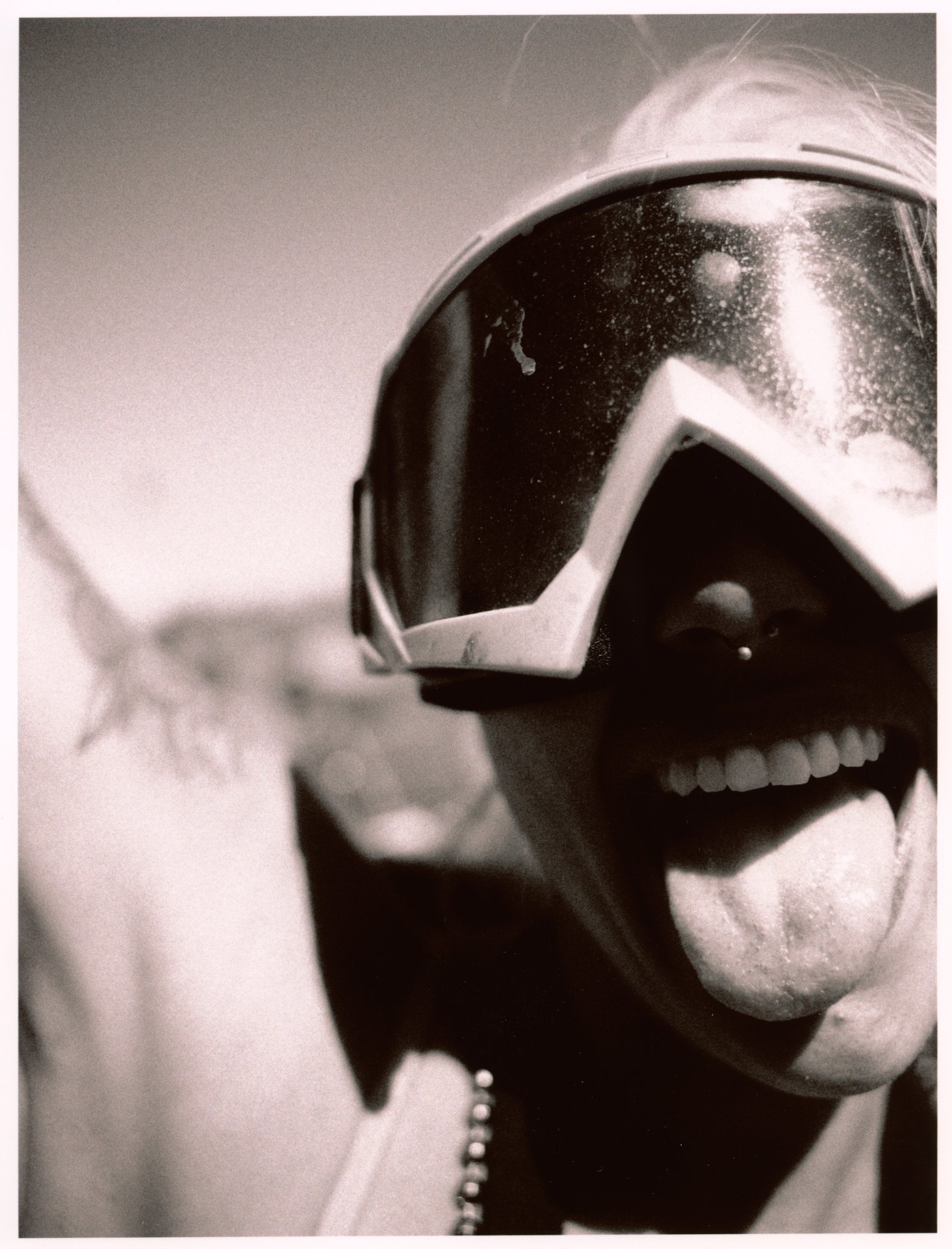 WEEKENDER_MUDDIN_2042_SCAN.jpeg