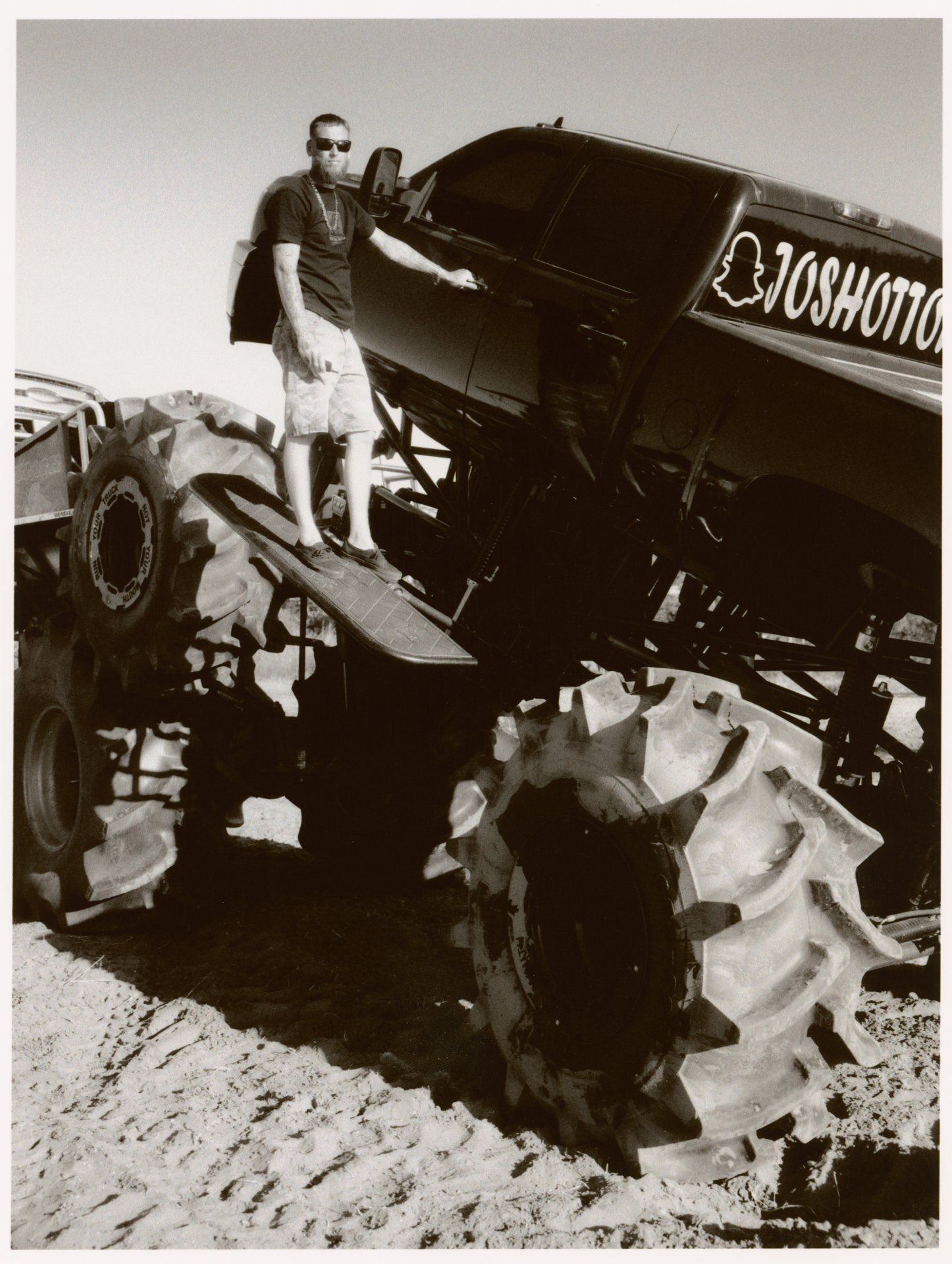 WEEKENDER_MUDDIN_2852_SCAN.jpeg