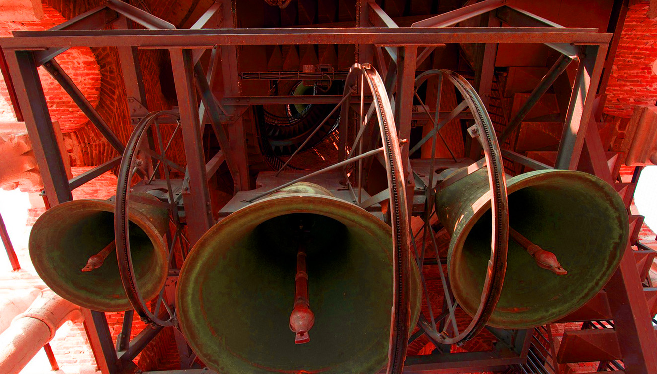 bells4.jpg