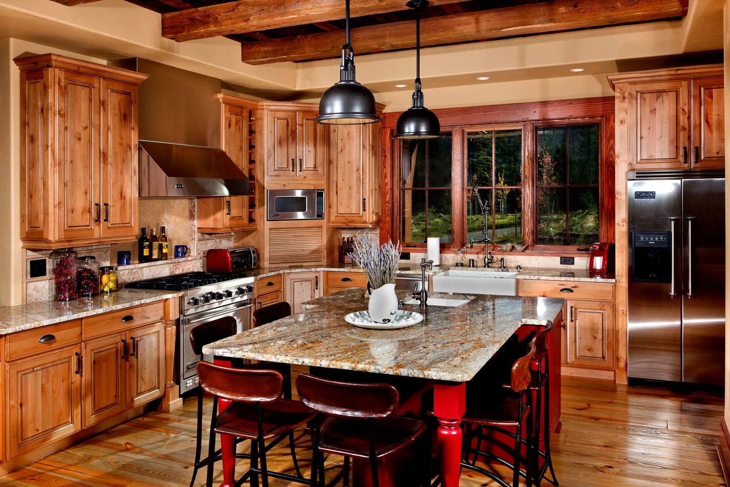 Kitchen | Ross Peak Hideaway