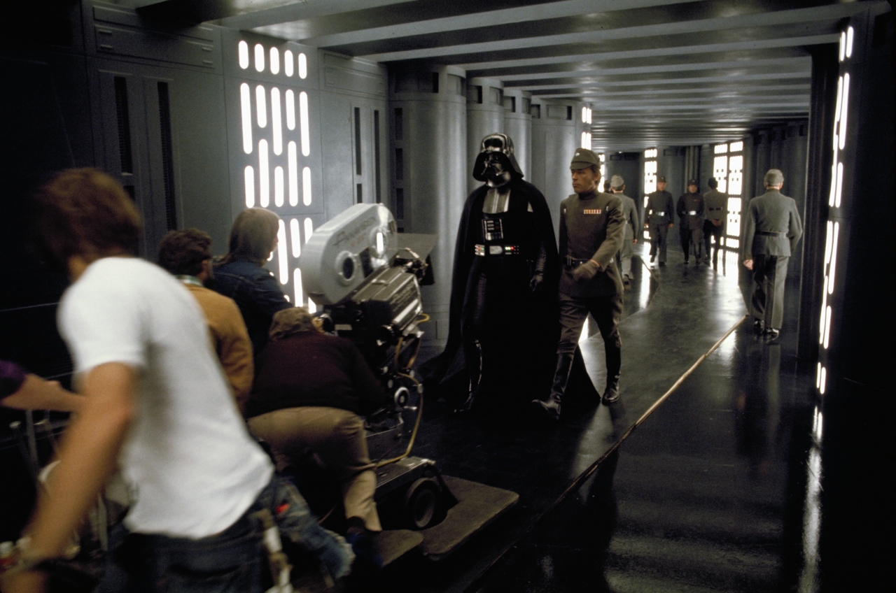 Darth-Vader-on-Set.jpg