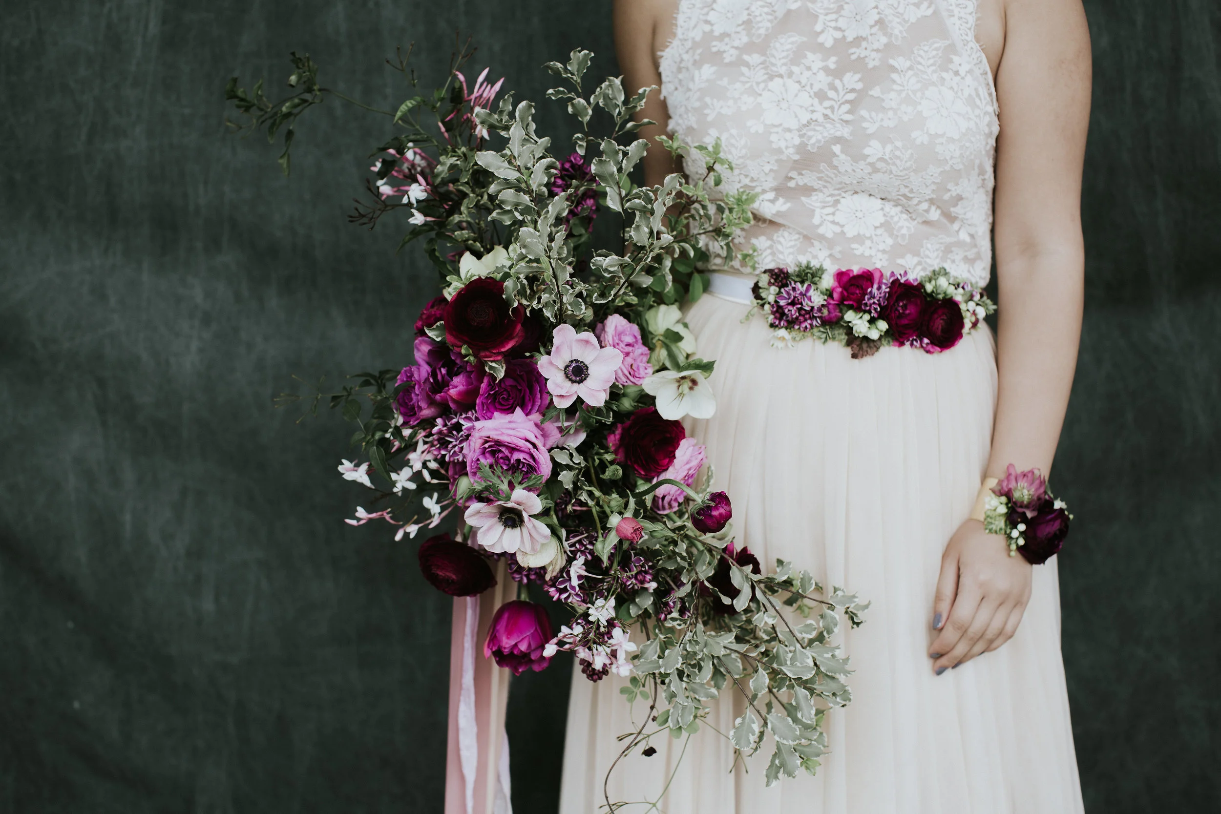 sullivanandsullivan-whidbeyfloral-daytwo(3of5).jpg