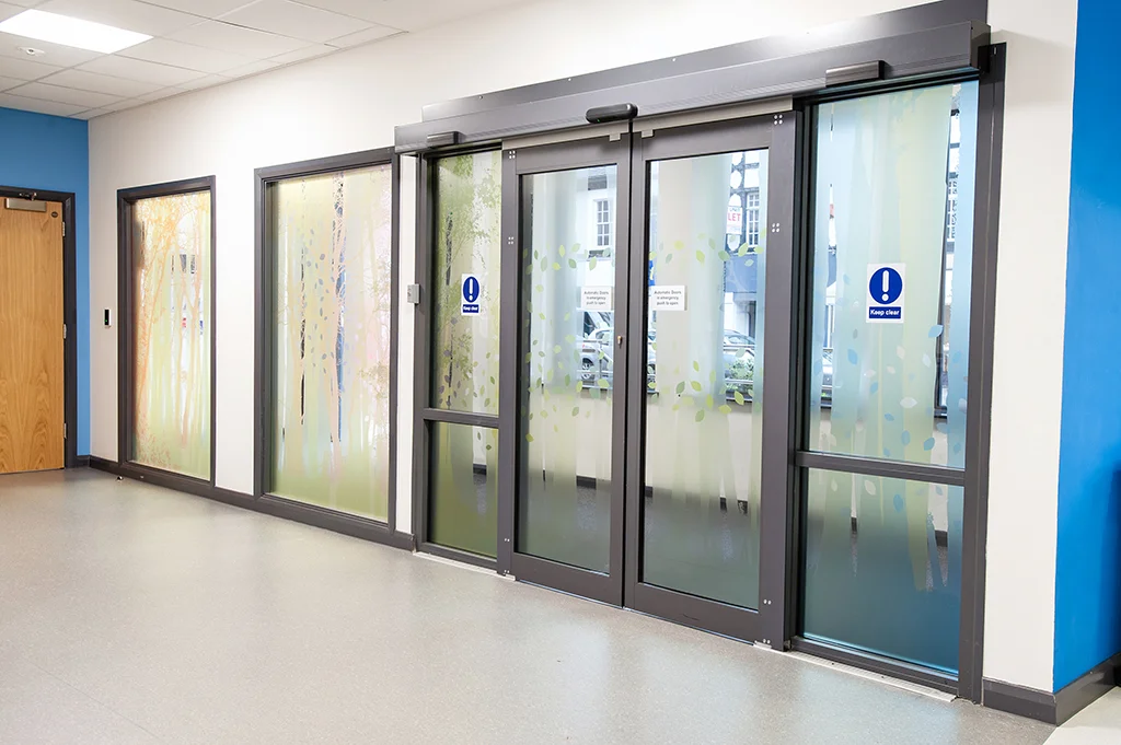 Altrincham Entance Lobby Glazing