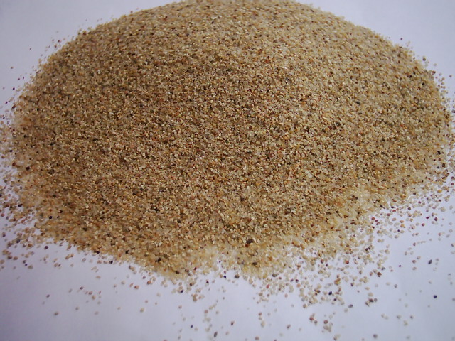 Kumlama malzemesi (Silis kumu) / Sandblasting material (Silica sand)