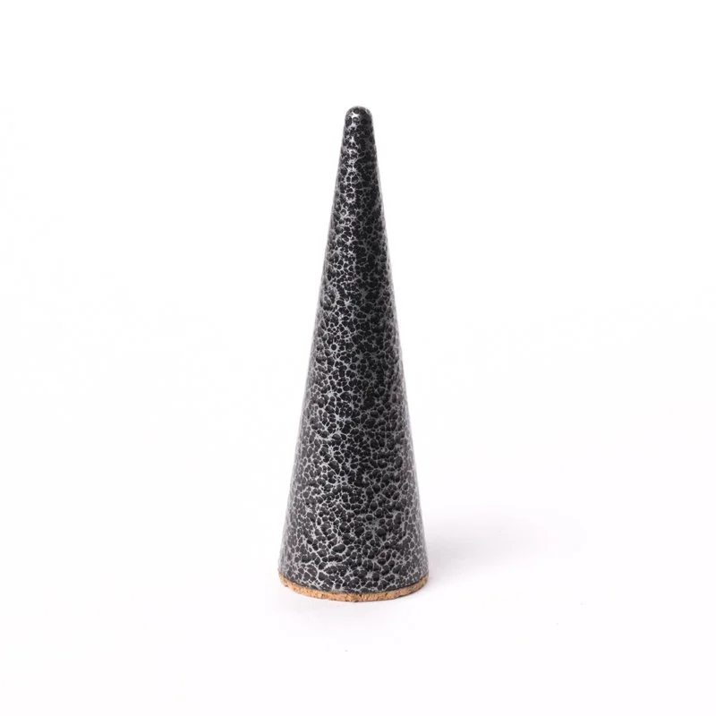 ring_cone_black_1.jpg