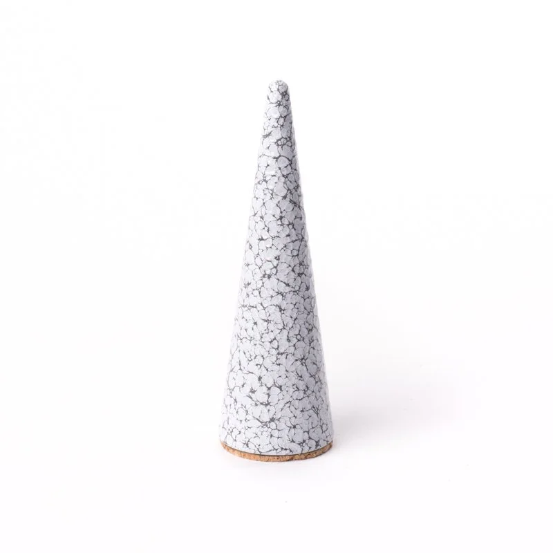 ring_cone_white_1.jpg
