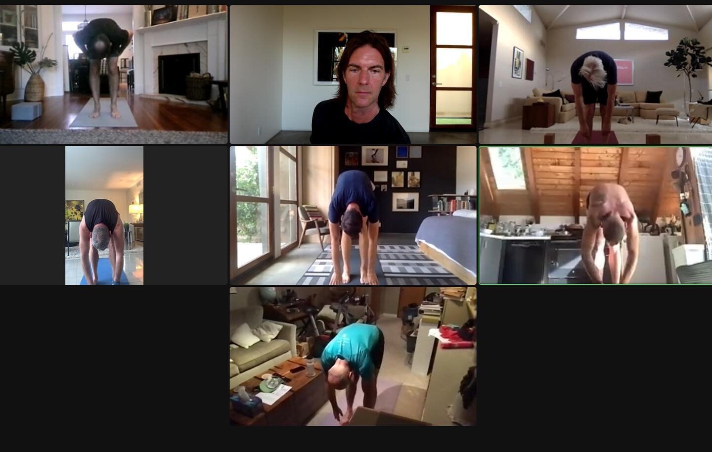 Coincidence that it was all men in the online class a few days ago, AND that they all lost their contact lenses at the SAME TIME. 
#meninyoga #hathayoga #forwardbend #uttanasana